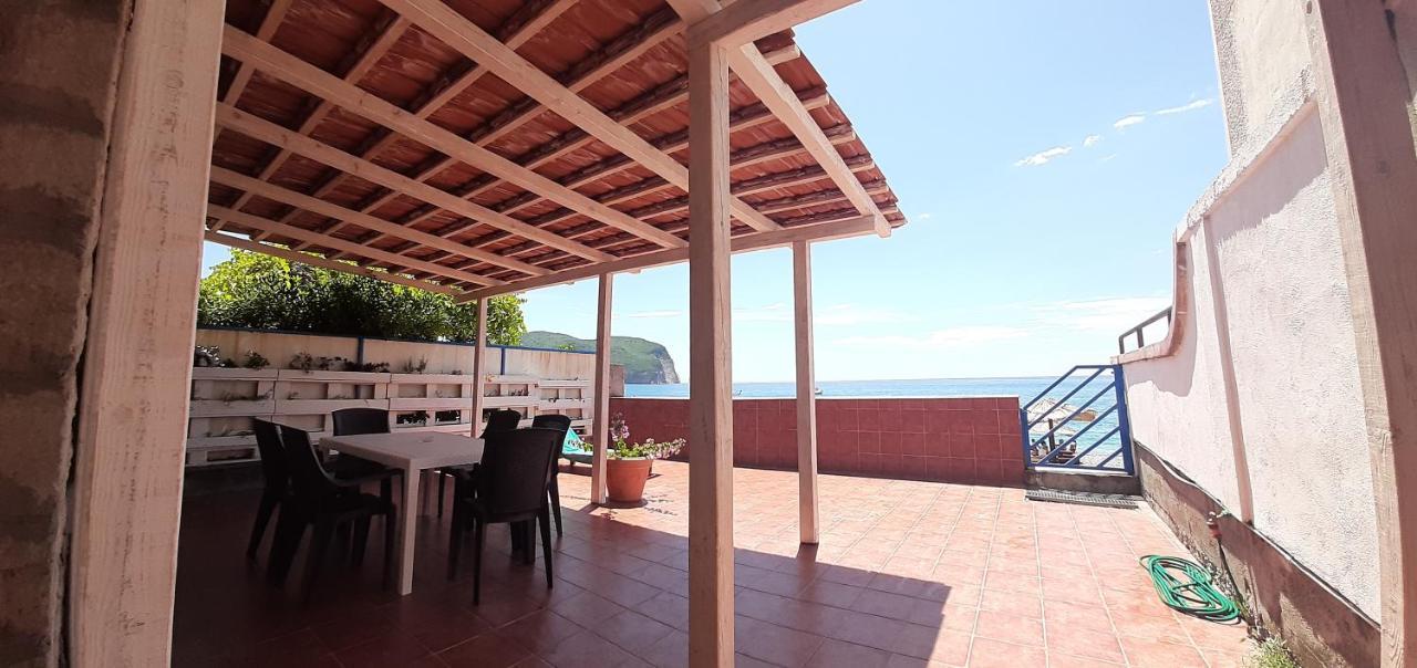 Beach House Buljarica Petrovac Eksteriør billede