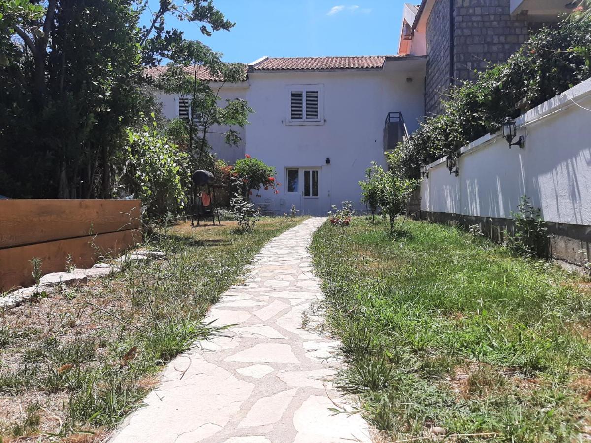 Beach House Buljarica Petrovac Eksteriør billede